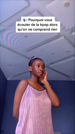 Understanding Kpop Idols' Behavior Through Gestures