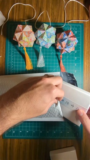 Kusudama Joey on Instagram: "Check out my new Etsy shop!"