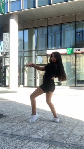 ARIANA GRANDE - 'Problem' Dance Challenge by Lilian of BlueSide Crew #arianagrande #dance #shorts
