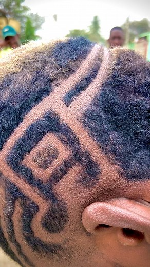 5.3K views · 695 reactions | Esse Hit Está Com Muita Pressão ✍ https://youtu.be/thgLJDQVd_Y?si=qbWfqeLQ-F5-59oC @maioresfas | Panda Blue O Malandro da IceBlack | Facebook