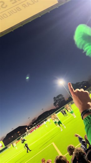 “We’re the Green Army” #fyp #foryoupage #bognorregis #bognorregistownfc #FYP @finnancampbellcpfc @BognorGunner 🇵🇪💚 @Bognor Regis Town FC