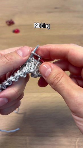 Norwegian Purl Technique in Ribbing Explained