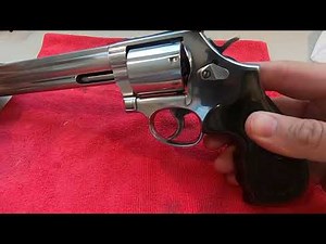 Smith & Wesson 686 Plus Deluxe 7” .357 Quick Look!