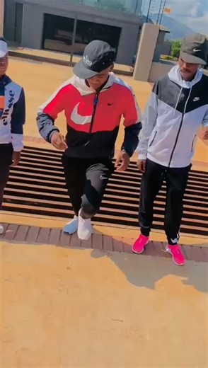 Mastering the Footwork Challenge on TikTok