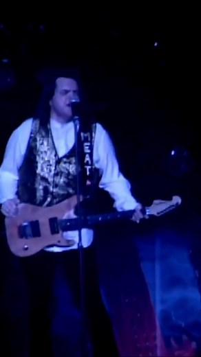 #meatloaf #outofthefryingpanandintothefire #fryingpan #batoutofhell #meatloafsinger #meatloafmusic #meatloaftiktok