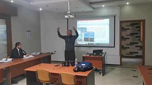 6.9K views · 322 reactions | يحدث الأن.. محاضرة المهندس / عبدالسلام الزايدي - قسم الترحيل الجوي | Easy Way Academy for Aviation Training | Facebook