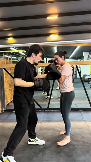 Woman Training #boxing #boxingtraining #kickboxing #training #sports