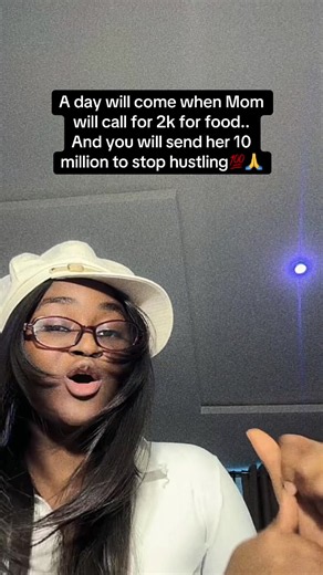 Everybody’s prayer is for their parents to stop hustling for money and it will happen! Amenn #necherem____ #God #prayer #mum