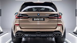 2025款宝马X5 初看——您需要见证的改变游戏规则的升级！