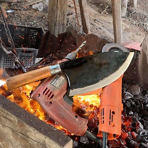 30M views · 195K reactions | Today the blacksmith is making a sharp...