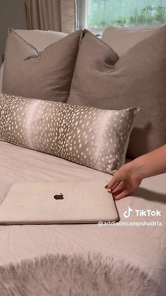 vlogmas day two 🤍 🎅🏼morning in my life before starting work!