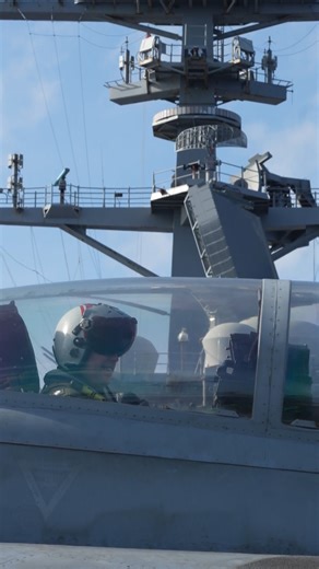 USS Abraham Lincoln (CVN 72) | Change of command above the clouds ✈️☁️🫡🇺🇸 @vfa_41blackaces commanding officer, @usnavy Cmdr. Michael McBryar, was relieved as squadron CO... | Instagram
