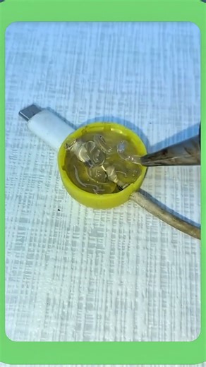 “Charging Cable Repair for a Safe and Steady Power Connection #Wiring #DIYFix #ElectricalWork”