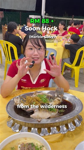 Broga Seafood Deal: 3 L-Crabs for RM88!