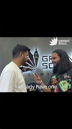 Monster Pro Chair Review by Comic Con Crowd 😳 | Real Reactions