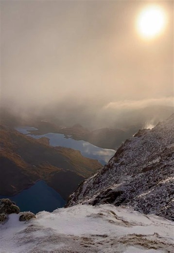 I still need to go in the dead of winter #snowdonia #winter #hiking #trend #mountain