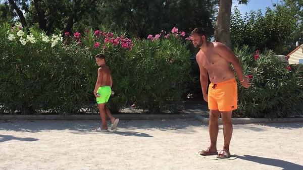 C’est toujours les vacances au #campingportpothuau 😎 Changement de rythme, détente, sérénité et convivialité sont au rendez-vous ☺️ | Camping Port Pothuau, Hyères les Palmiers