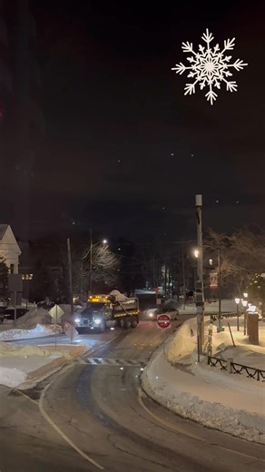 The snow’s gotta go! DPW continues their work clearing our streets. Thank you, DPW crews!! | Town of Foxborough, MA