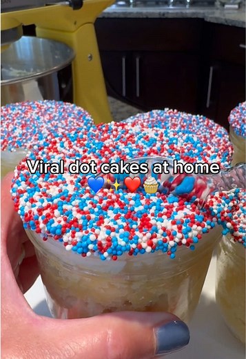 Patriotic Dot Cakes Recipe with KitchenAid Essentials