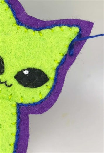 Magnet or Pin? Crafting with Felt Creatively