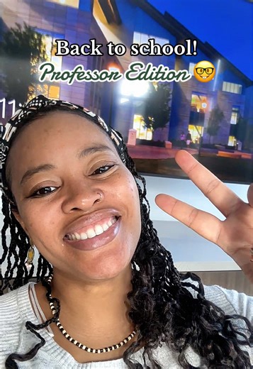 Winter Quarter at SCU is off to a good start! 🤗 #professor #collegelife #professors #englishdepartment #santaclara