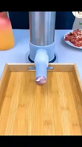 🌭 “Gawing homemade ang longganisa at sausage mo—fresh, malinis, at masarap!” ✅ COD #KitchenEssentials #FoodieFinds #HomemadeGoodness #CookingTools | Sheila's online shop