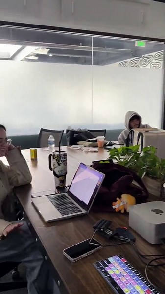 “We’ll just send a frame.io link for everybody to review and leave their feedback…” Yes. Frame is convenient. It’s excellent at collecting thoughts and keeping logs of ideas. But… ☝️It doesn’t… | Frederick J. Chen