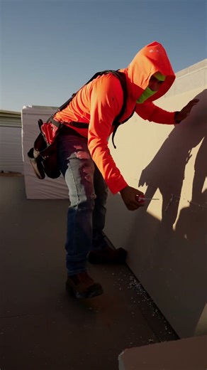 Installation iso board #roof #roofing #roofer #contractor #labour