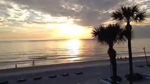 35 reactions | We have the finest sunsets north of Key West! | DoubleTree Beach Resort by Hilton | Facebook