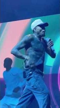 [THROWBACK] Performing "Strip" in the Designer Dungarees (11:11 Tour)