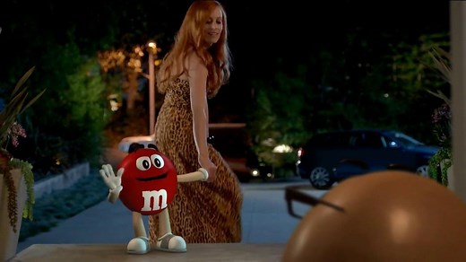 M&M's TV Spot, 'Grab a Bite'