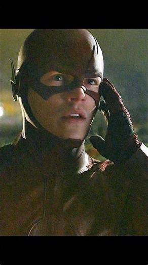 The Flash Season 1 (2014) | The Flash Runs Backward — One Run Stops the Storm