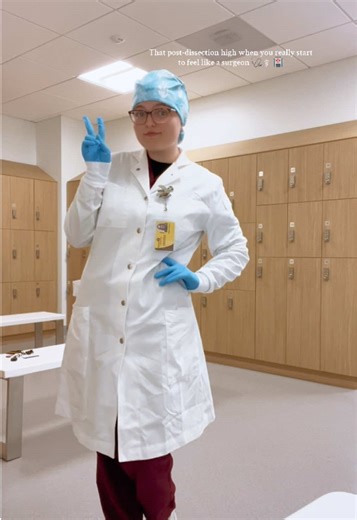 Today in anatomy lab we performed a dissection to observe and articulate the extrinsic muscles of the canine thoracic limb! The lab culminated in the complete scapulothoracic disarticulation of the left forelimb, which was so surreal. I really did walk out feeling more like a doctor than when I walked in! #vetmed #vetstudent #vetschool #doctor #fyp