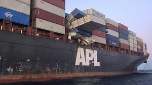 Forty containers fall off APL England