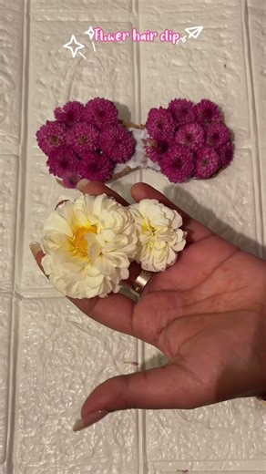 Easy flower hair clip #flowers #hairstyle #shorts #youtubeshorts #trending #youtube #payelsnotebook