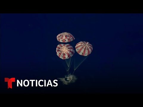 La tripulación de Artemis II realiza el amerizaje tras su misión lunar | Noticias Telemundo