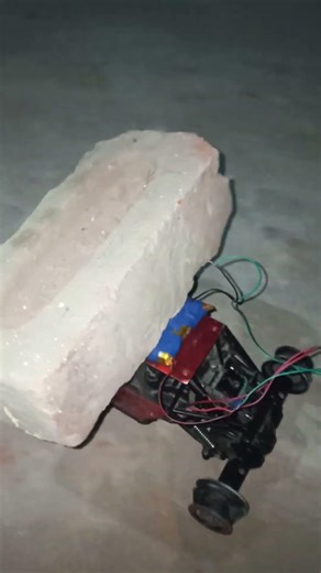 4x4 Rock crawler full upgraded power💪 testing with one bricks on th climbing test #rccars