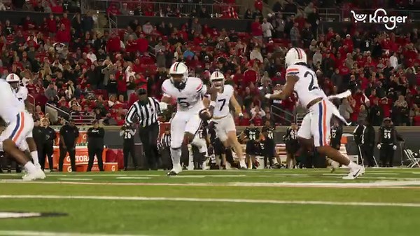 𝙏𝙤𝙪𝙘𝙝𝙙𝙤𝙬𝙣 𝙛𝙤𝙧 𝙏𝙪𝙧𝙠𝙚𝙮𝙨 Football has 27! For each #UVA TD, Kroger donates 10 turkeys to the Blue Ridge Area Food Bank for a total of 270 so far in 2023! 🔶⚔️🔷#GoHoos | Virginia Cavaliers