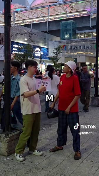 Pertama kali liat orang yg sangat berdedikasi 🥹🥺 Semangatt kak wildan, aku sangat berharap bisa terwujud kembali 🫶 semoga kelak aku bisa ikut bantu juga ya 🥹 #cerita #temancerita #ruangbelajar