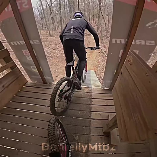 Downhill Mountain Biking with Luca Shaw and Mclure Bailey