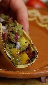 Tacos Al pastor 🥵. Full recipe on my website cocinarodriguez.com. Get my cookbook. Link in bio 🙏🏻