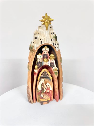 Hand-painted Nesting Nativity Set: 3-piece Christmas Decoration - Etsy