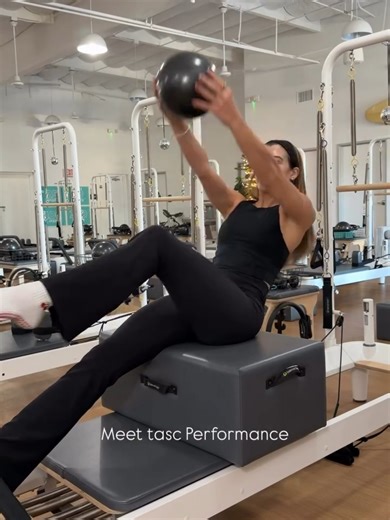 mix & matching my favorite tasc pieces 💞 @tascperformance #tascpartner