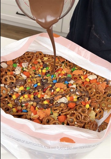 Easy holiday snack! #snack #halloween | Easy Snack
