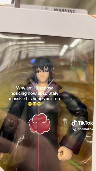 Funny Sasuke Figure Review - Hilarious Reaction Video