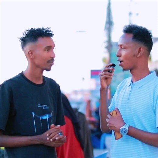 Engaging Public Question: How Many Heads Do You Have?