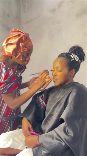 Stunning Bride's Breakfast by Embashu Catering