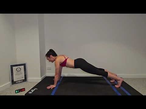 YOUR FIRST 3min GWR straight-arm plank