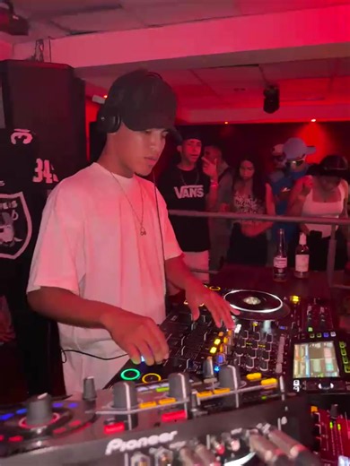 Ser negro es tener estilo: afrohouse b2b dj set