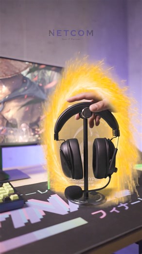  Unleash HyperSpeed!  Dive into the game with the RAZER BLACKSHARK...